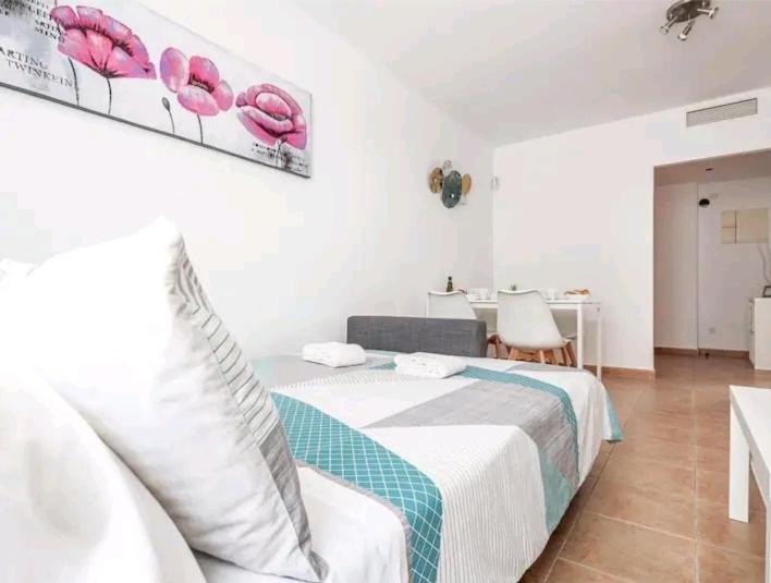 Apartamento con patio y piscina cerca de Sevilla La Algaba Esterno foto