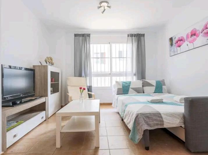 Apartamento con patio y piscina cerca de Sevilla La Algaba Esterno foto