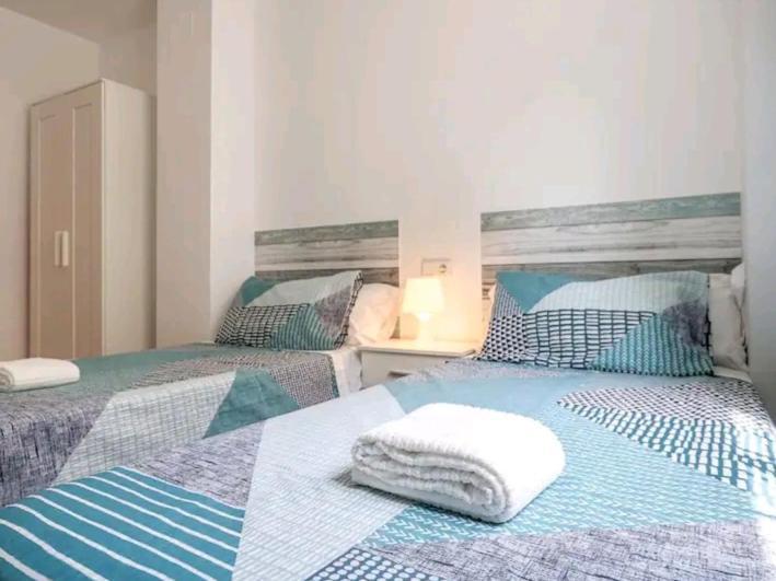 Apartamento con patio y piscina cerca de Sevilla La Algaba Esterno foto