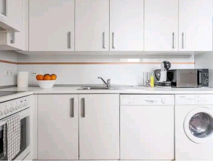 Apartamento con patio y piscina cerca de Sevilla La Algaba Esterno foto